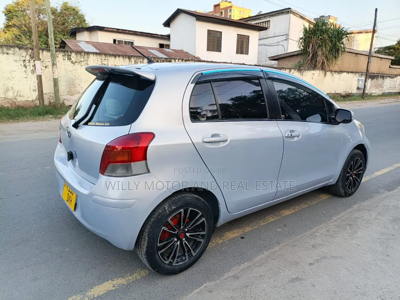 New Toyota Vitz 2008 Silver