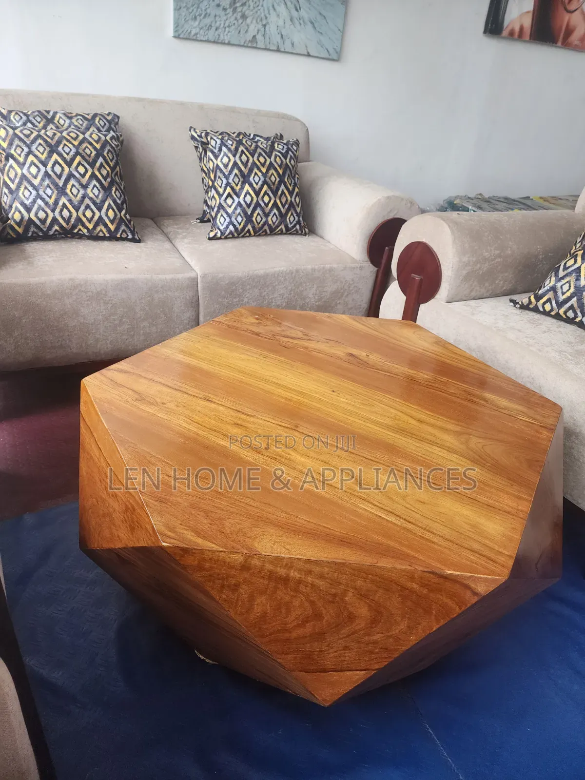Coffee Table Mninga