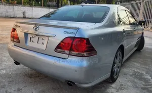 New Toyota Crown 2009 Silver