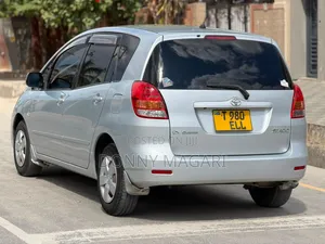 Toyota Corolla Spacio 2004 Silver