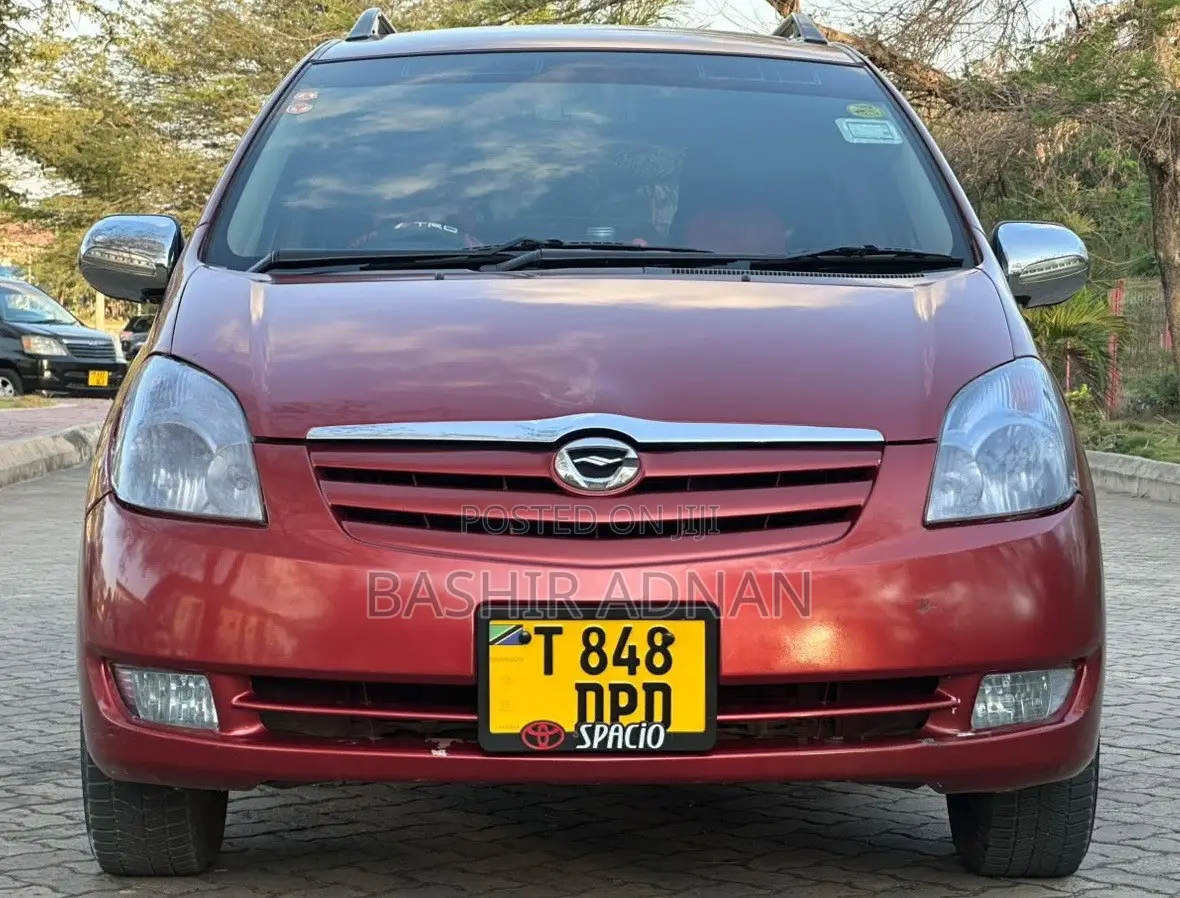 Toyota Corolla Spacio 1.5 X 2005 Maroon