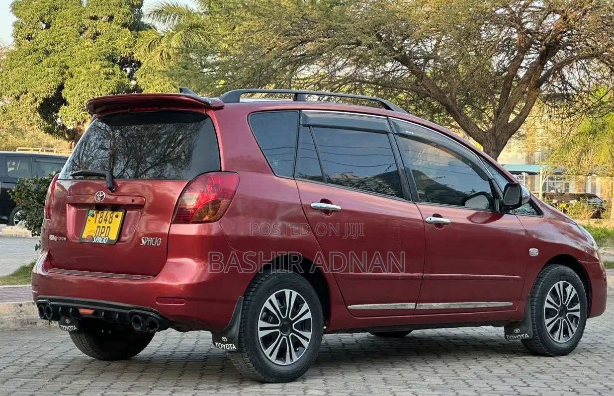 Toyota Corolla Spacio 1.5 X 2005 Maroon