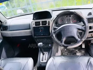 Mitsubishi Pajero 2004 White