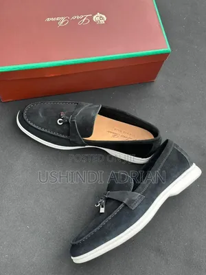 Executive Loafer Shoes👞size: 39–46
💰wholesale Price: 150,000/=🧨