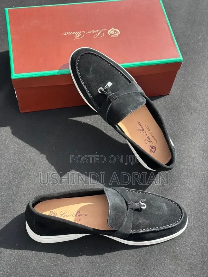 Executive Loafer Shoes👞size: 39–46
💰wholesale Price: 150,000/=🧨