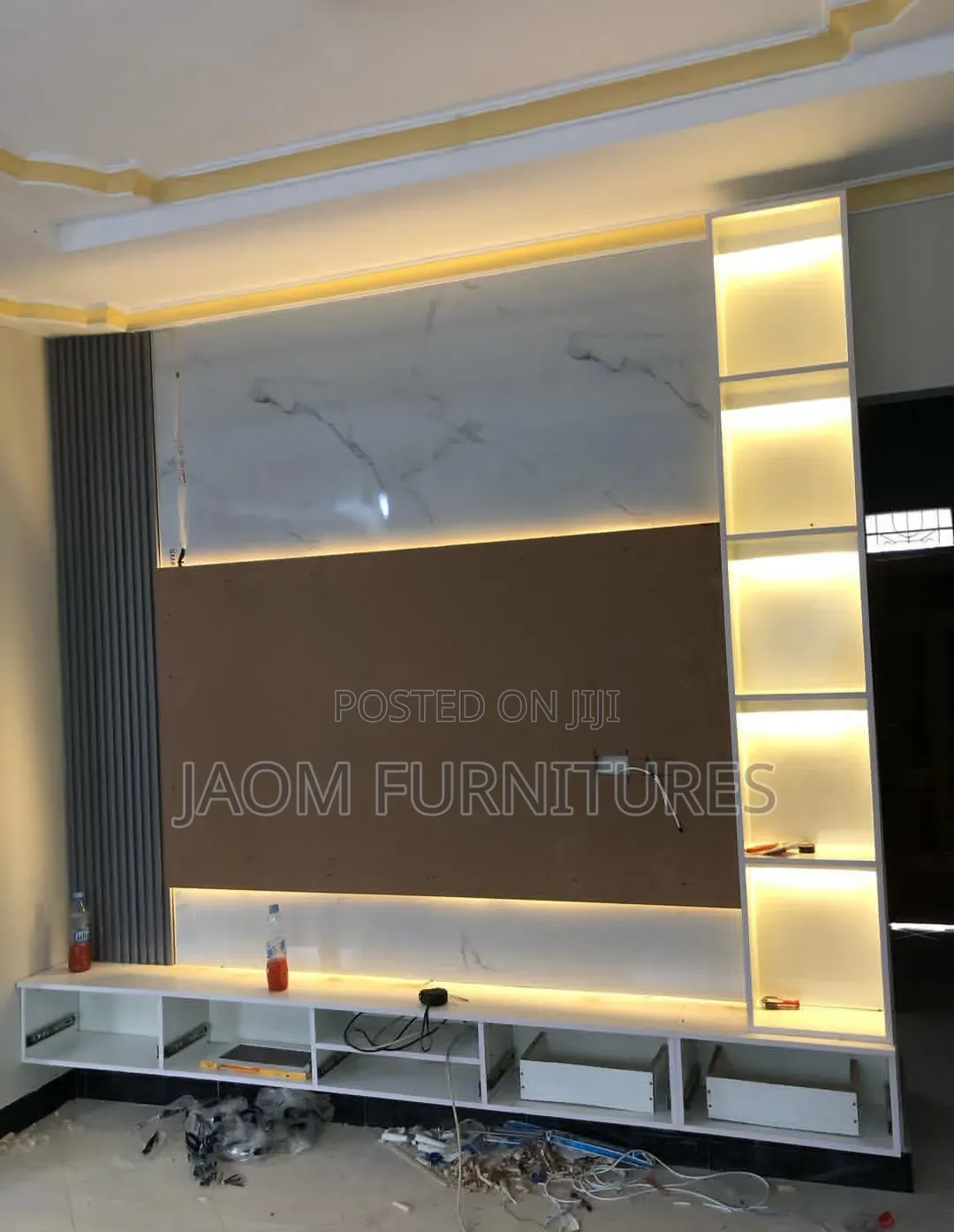 TV Units Design