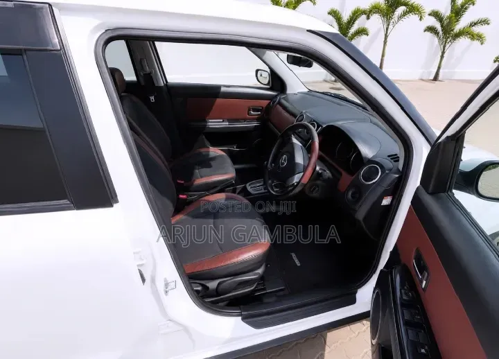 Mazda AZ 2009 White
