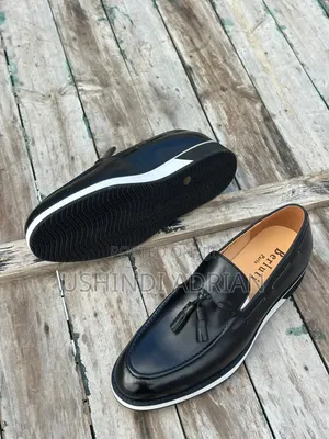 Royal Class Formal Shoes👞size: 39–46💰wholesale Price: 150,000/=🧨
