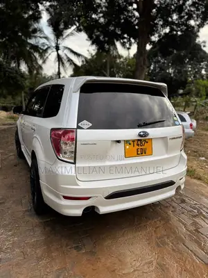 Subaru Forester 2011 White