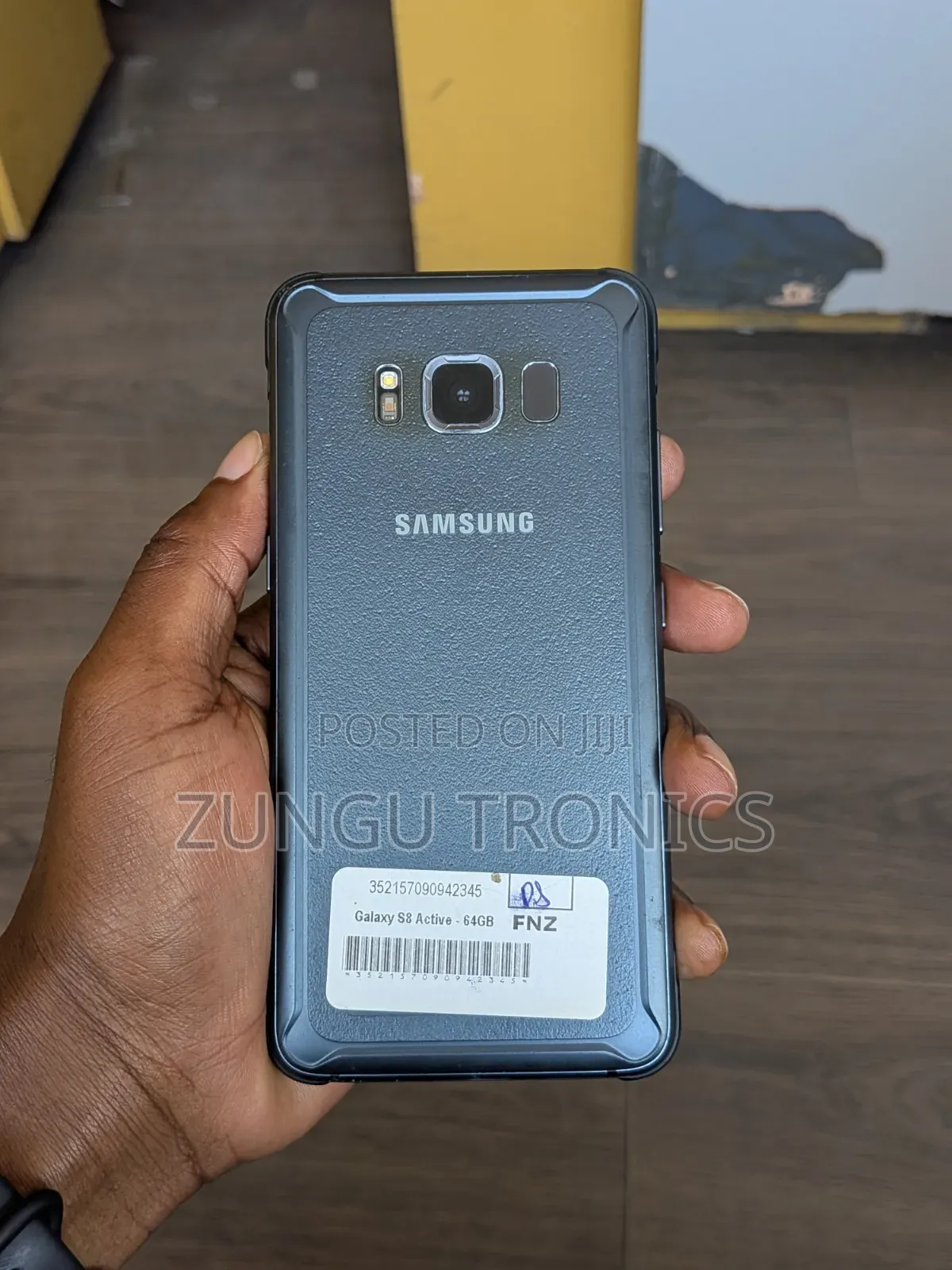 Samsung Galaxy S8 Active 64 GB Black