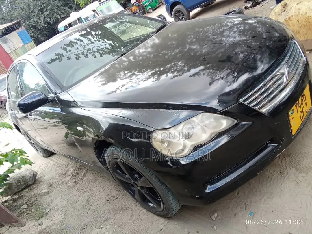 Toyota Mark X 2004 Black