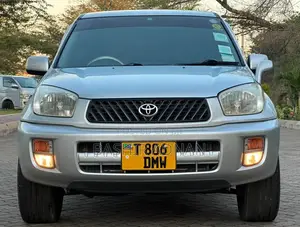 Toyota RAV4 Automatic 2003 Silver