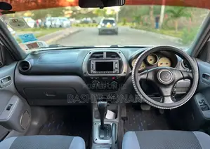 Toyota RAV4 Automatic 2003 Silver