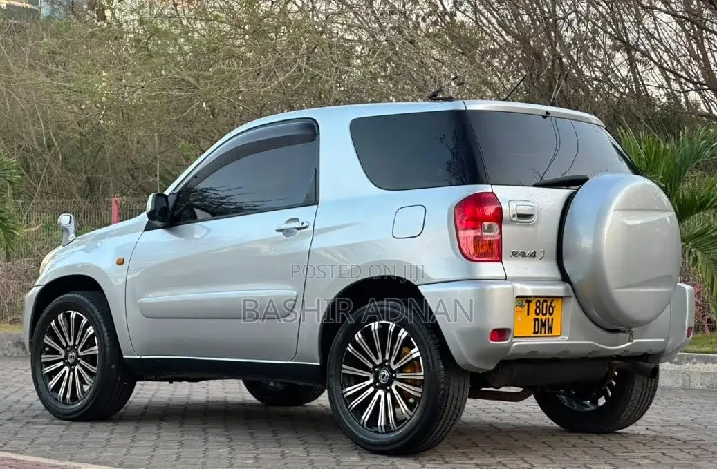 Toyota RAV4 Automatic 2003 Silver