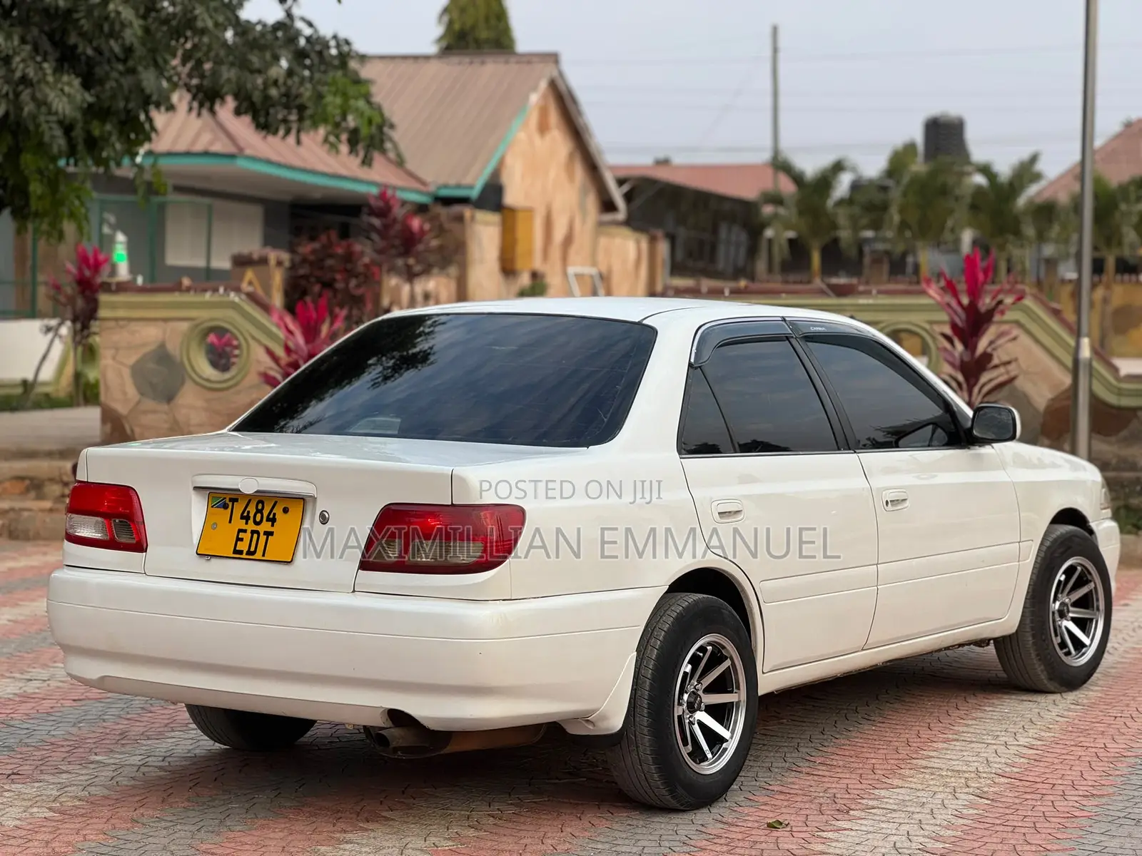 Toyota Carina 2001 White