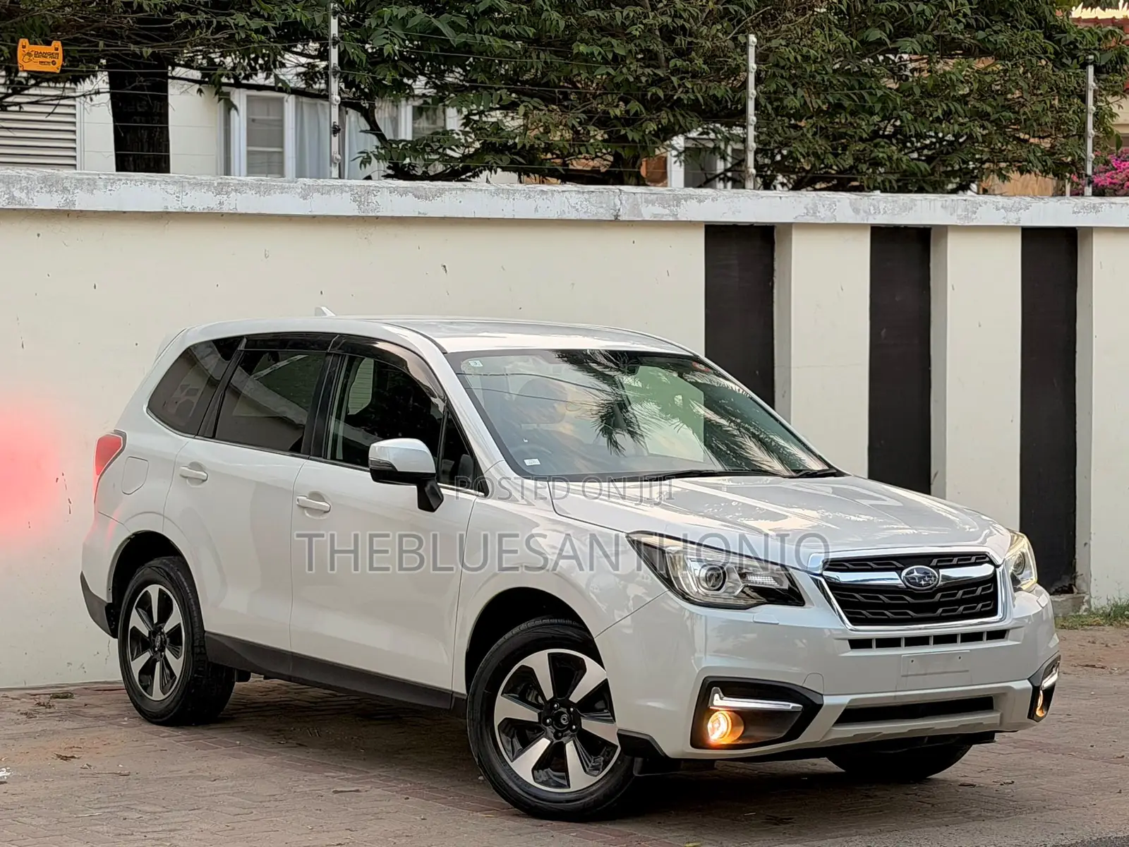 Subaru Forester 2016 Pearl