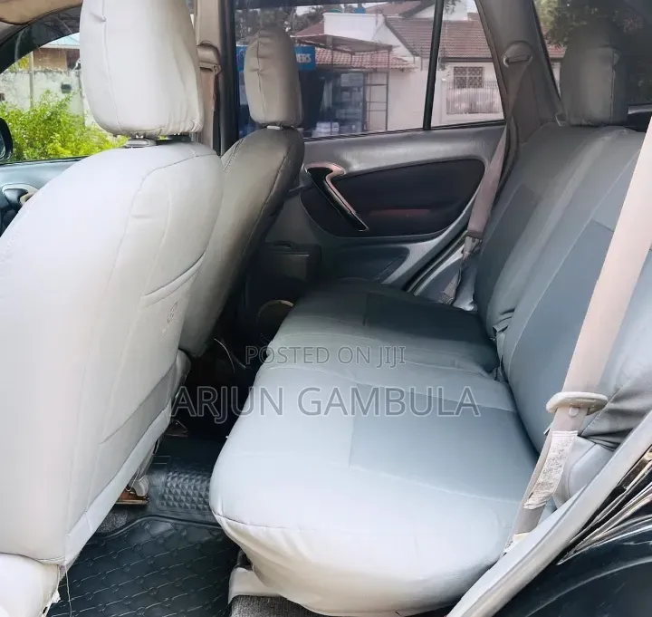 Toyota RAV4 2017 Black
