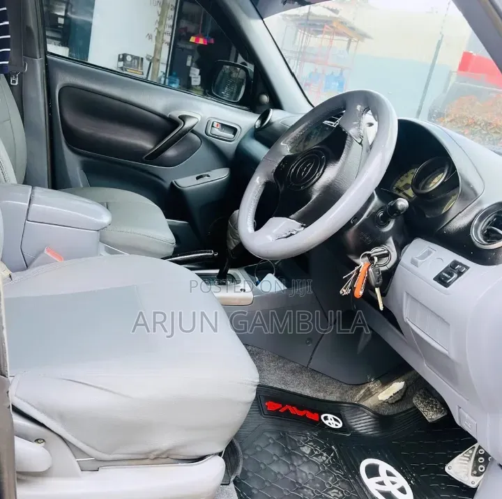 Toyota RAV4 2017 Black