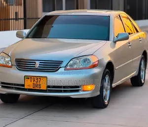 Toyota Mark II 2004 Silver