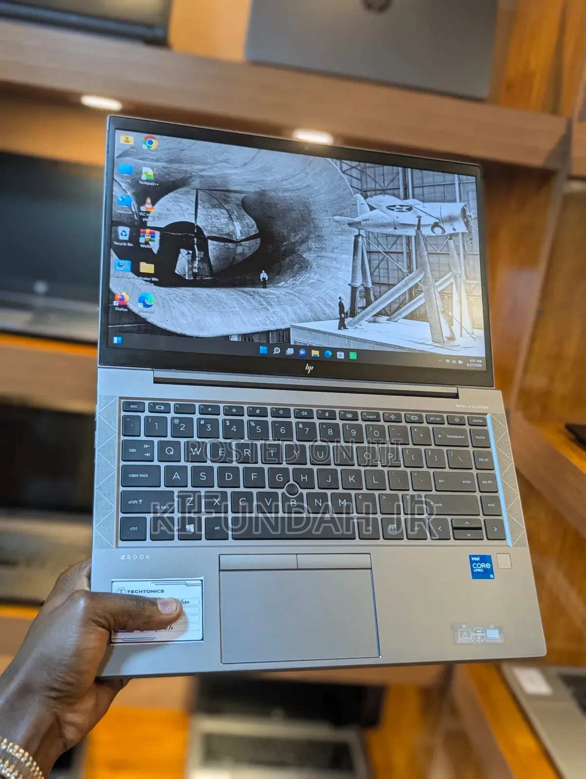 New Laptop HP ZBook Firefly G8 16GB Intel Core i5 SSD 512GB