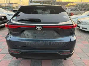 Toyota Harrier 2022 Gray