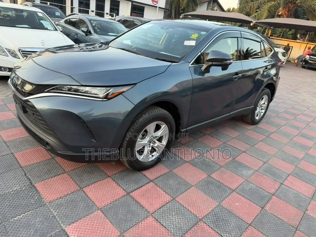Toyota Harrier 2022 Gray
