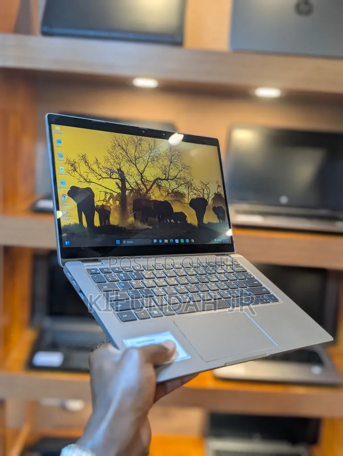 New Laptop Dell Latitude 5330 16GB Intel Core i5 SSD 512GB