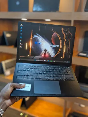 New Laptop Microsoft Surface Laptop 3 8GB Intel Core i5 SSD 256GB