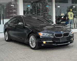 BMW 3 Series 320i RWD 2014 Black