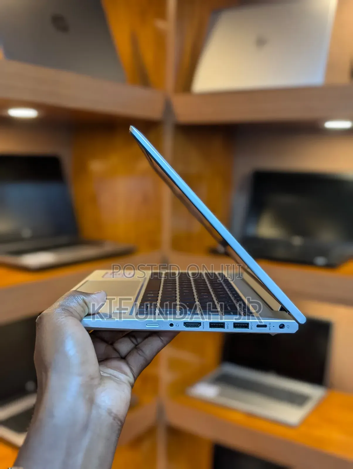 New Laptop HP EliteBook 645 G9 16GB Intel Core i5 SSD 512GB