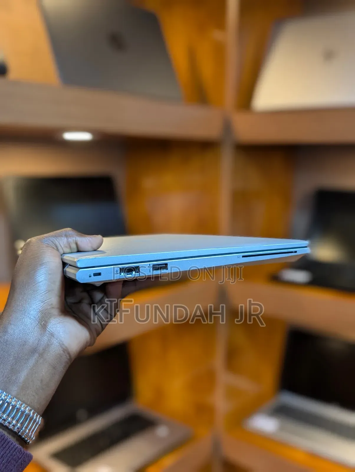 New Laptop HP EliteBook 645 G9 16GB Intel Core i5 SSD 512GB