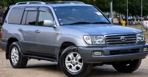 Toyota Land Cruiser 100 VX 4.7 V8 2005 Gray