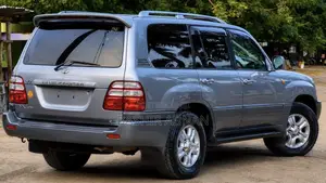Toyota Land Cruiser 100 VX 4.7 V8 2005 Gray