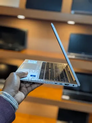 New Laptop HP EliteBook 840 G8 16GB Intel Core i5 SSD 512GB