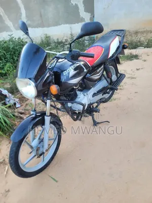Bajaj Boxer 125 2025 Black