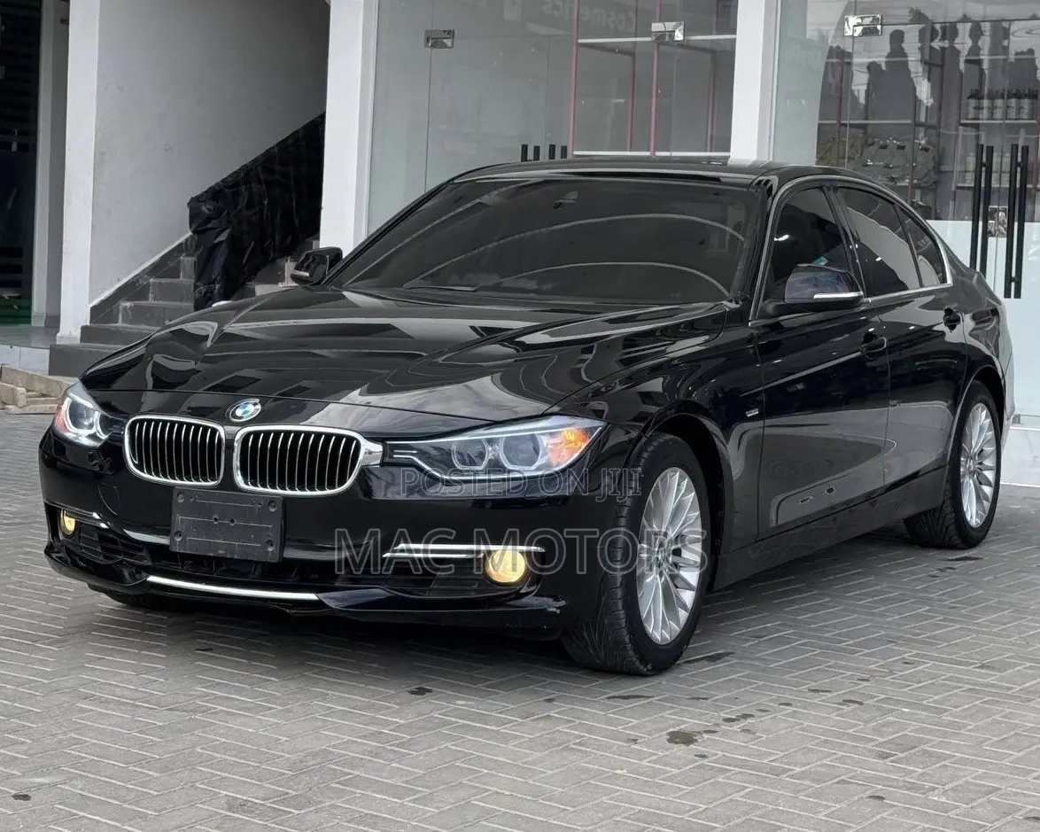 BMW 3 Series 320i RWD 2014 Black