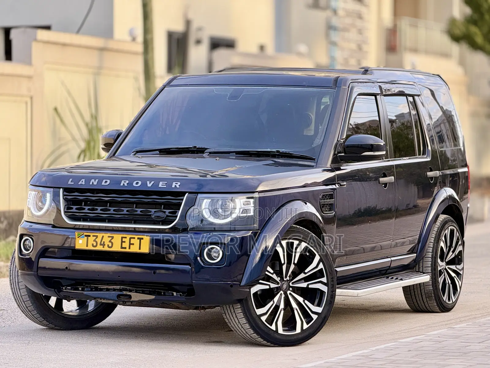 Land Rover Discovery 2010 Blue