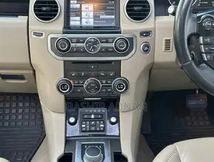 Land Rover Discovery 2015 Black