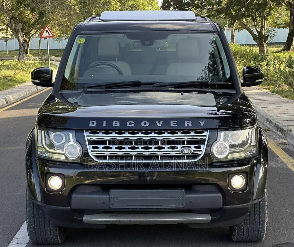 Land Rover Discovery 2015 Black