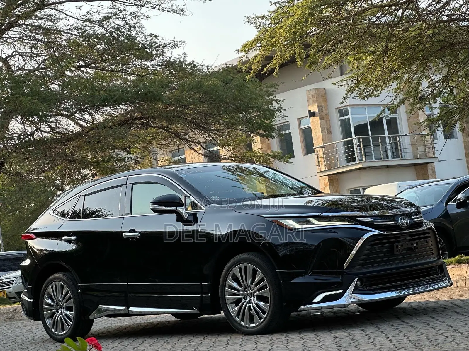Toyota Harrier 2020 Black
