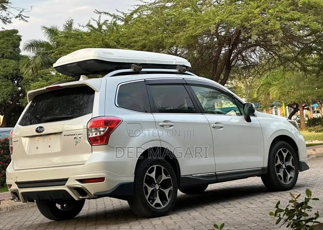 Subaru Forester 2014 White