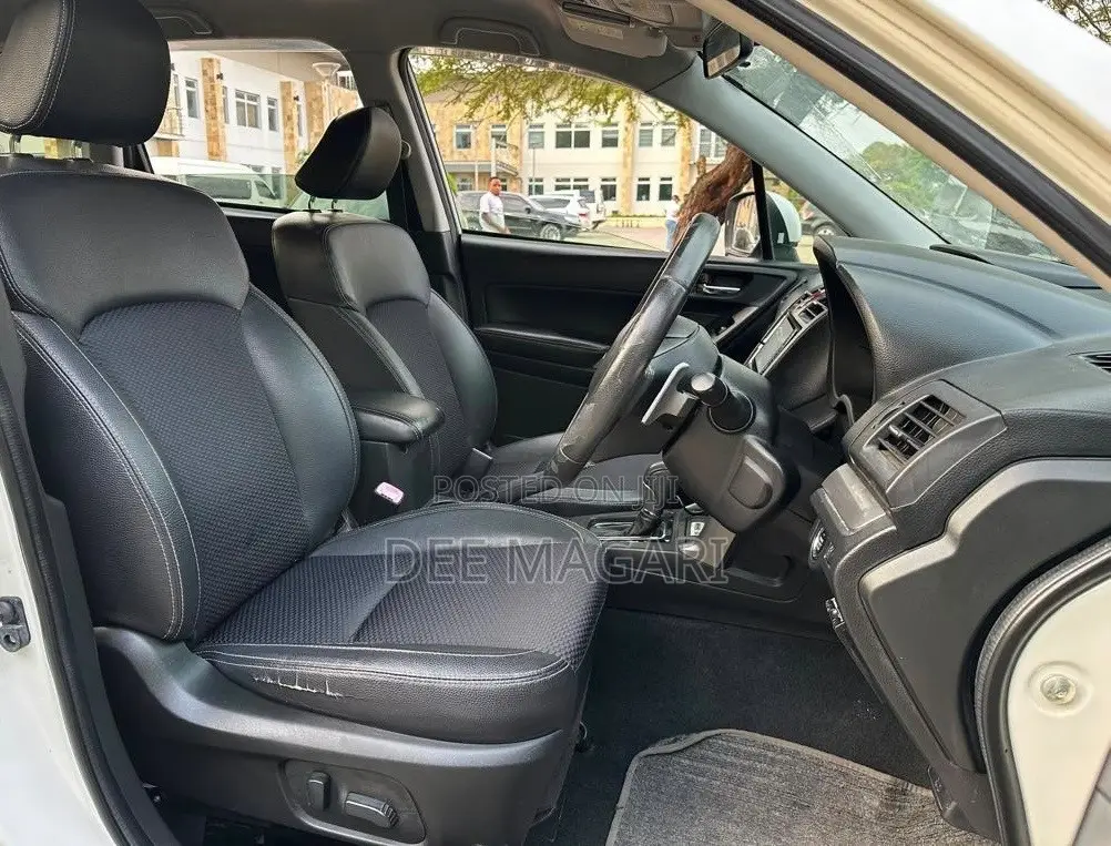 Subaru Forester 2014 White