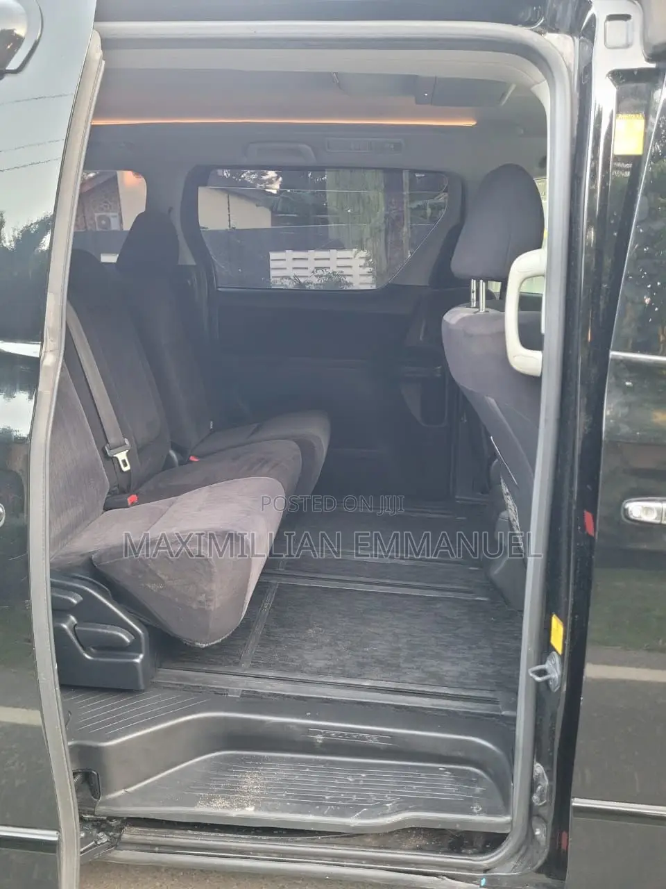 Toyota Vellfire 2013 Black