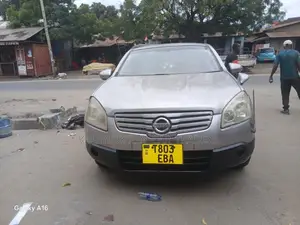 Nissan Dualis 2011 Silver