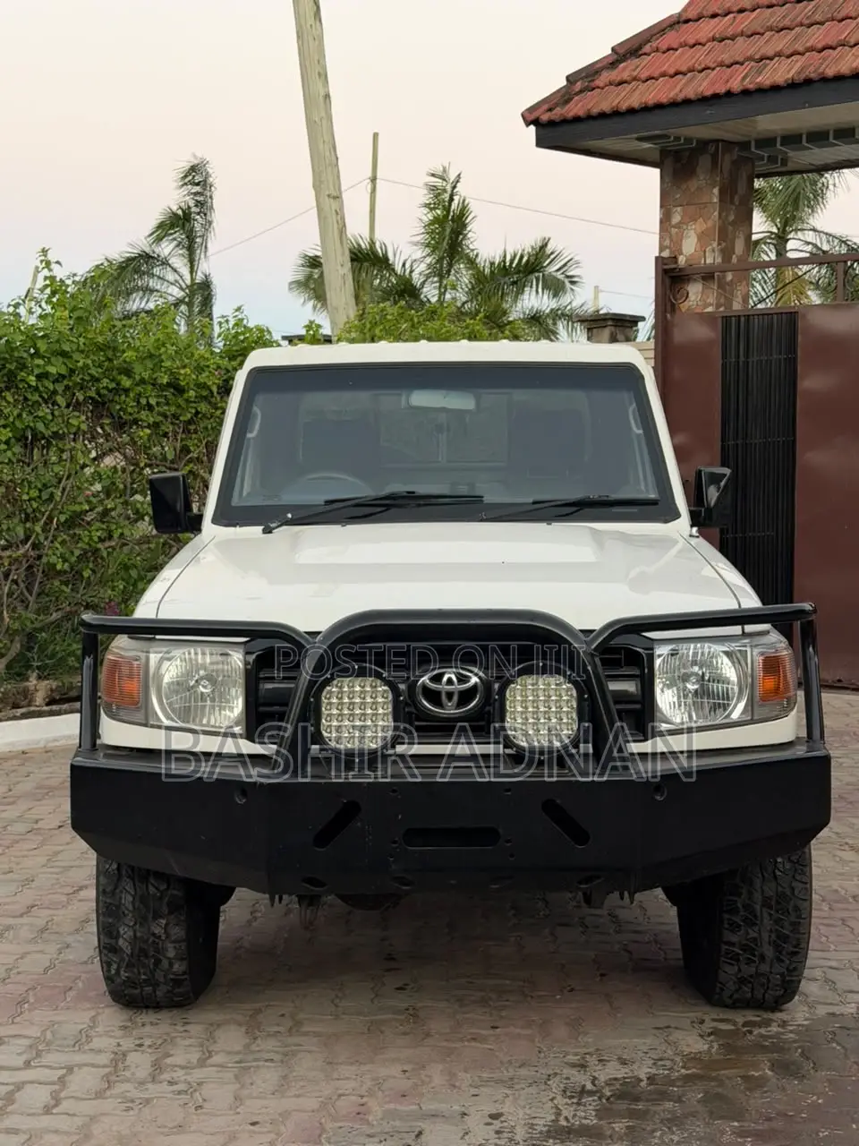 Toyota Land Cruiser 79 Series 2014 White