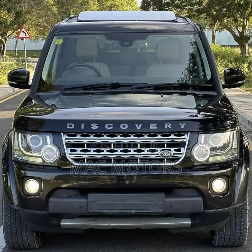 Land Rover Discovery 2015 Black