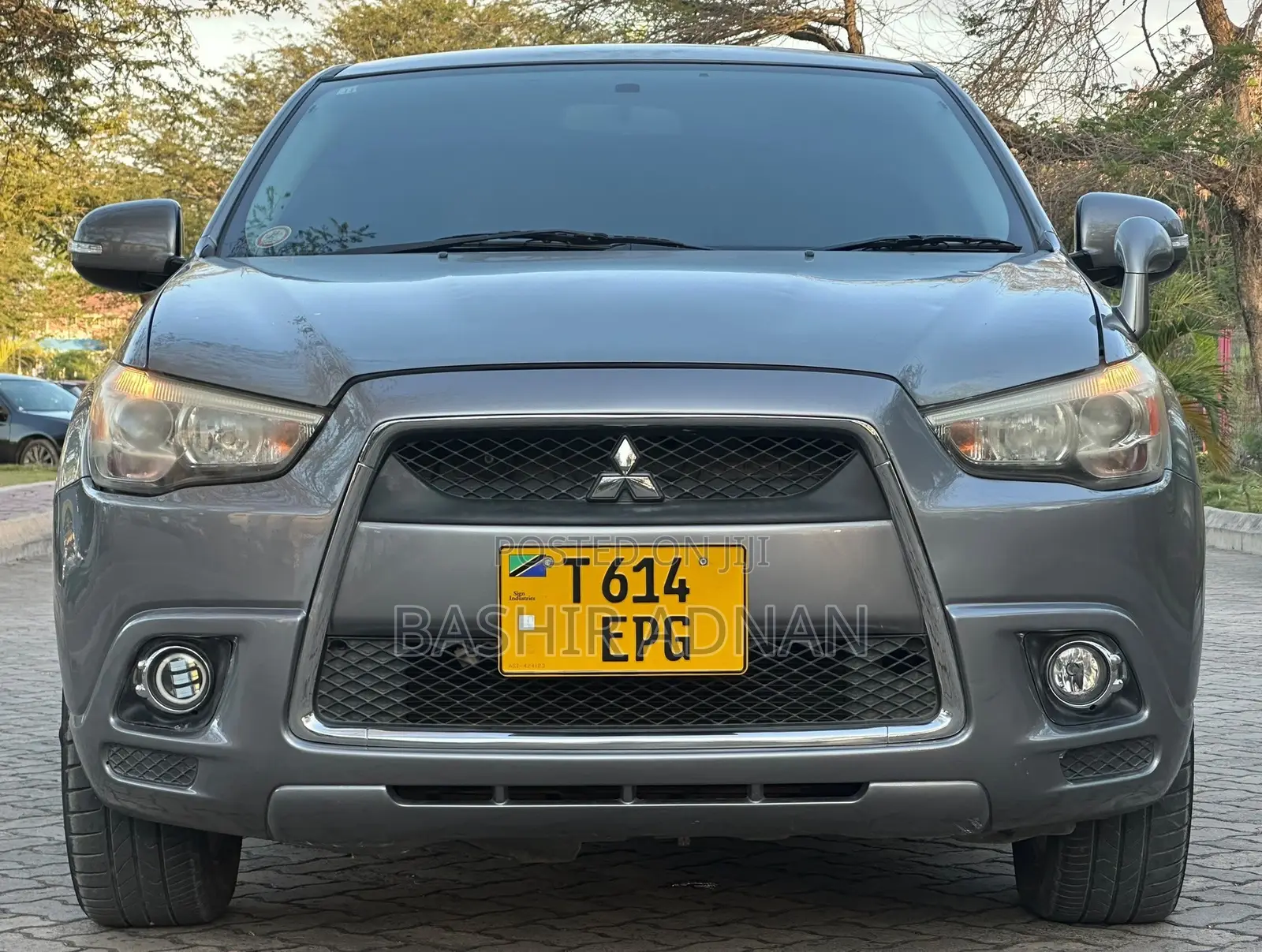 Mitsubishi RVR 2.0 2011 Gray