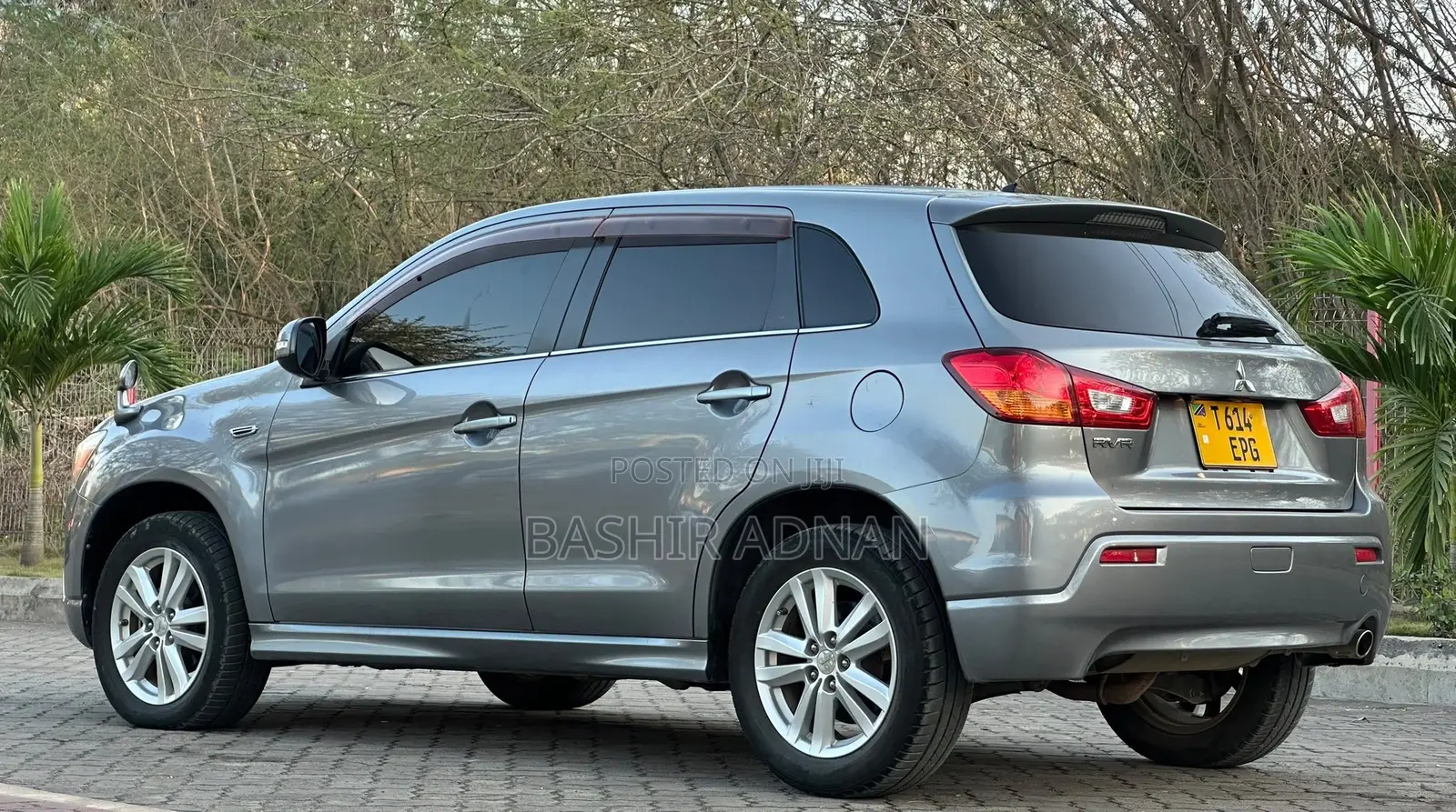 Mitsubishi RVR 2.0 2011 Gray