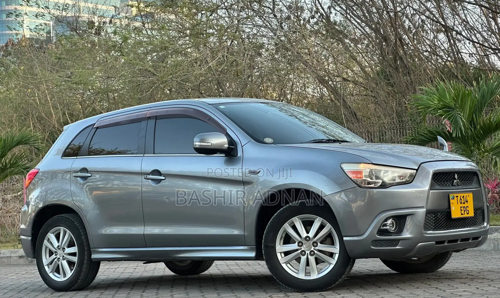 Mitsubishi RVR 2.0 2011 Gray