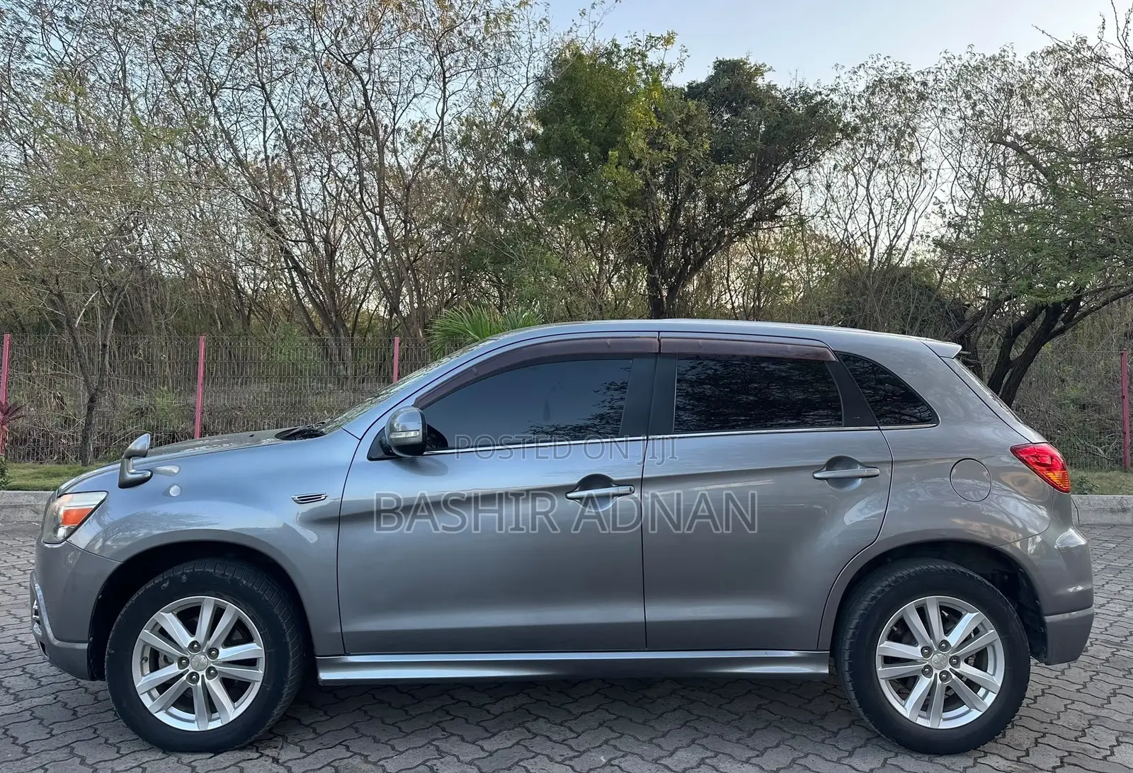Mitsubishi RVR 2.0 2011 Gray